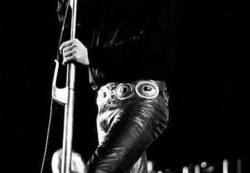 Dress Like a Rock Star by Sporting Leather Pants