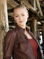 (image for) Yvonne Strahovski Leather Jacket
