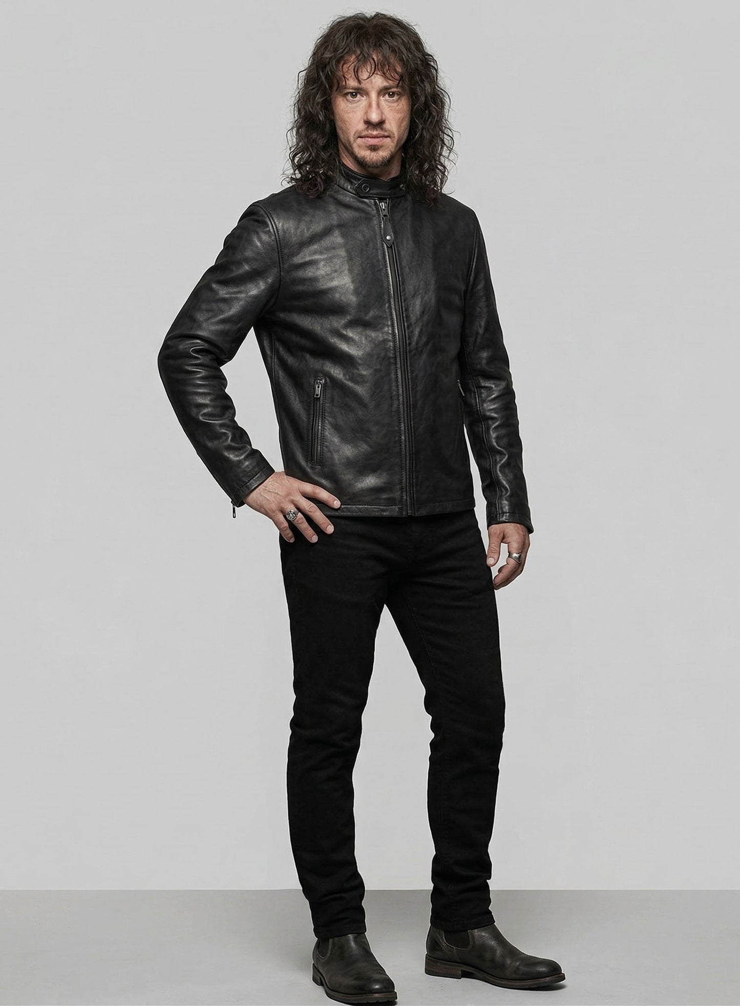 Joseph Quinn Stranger Thing Season 4 Leather Jacket