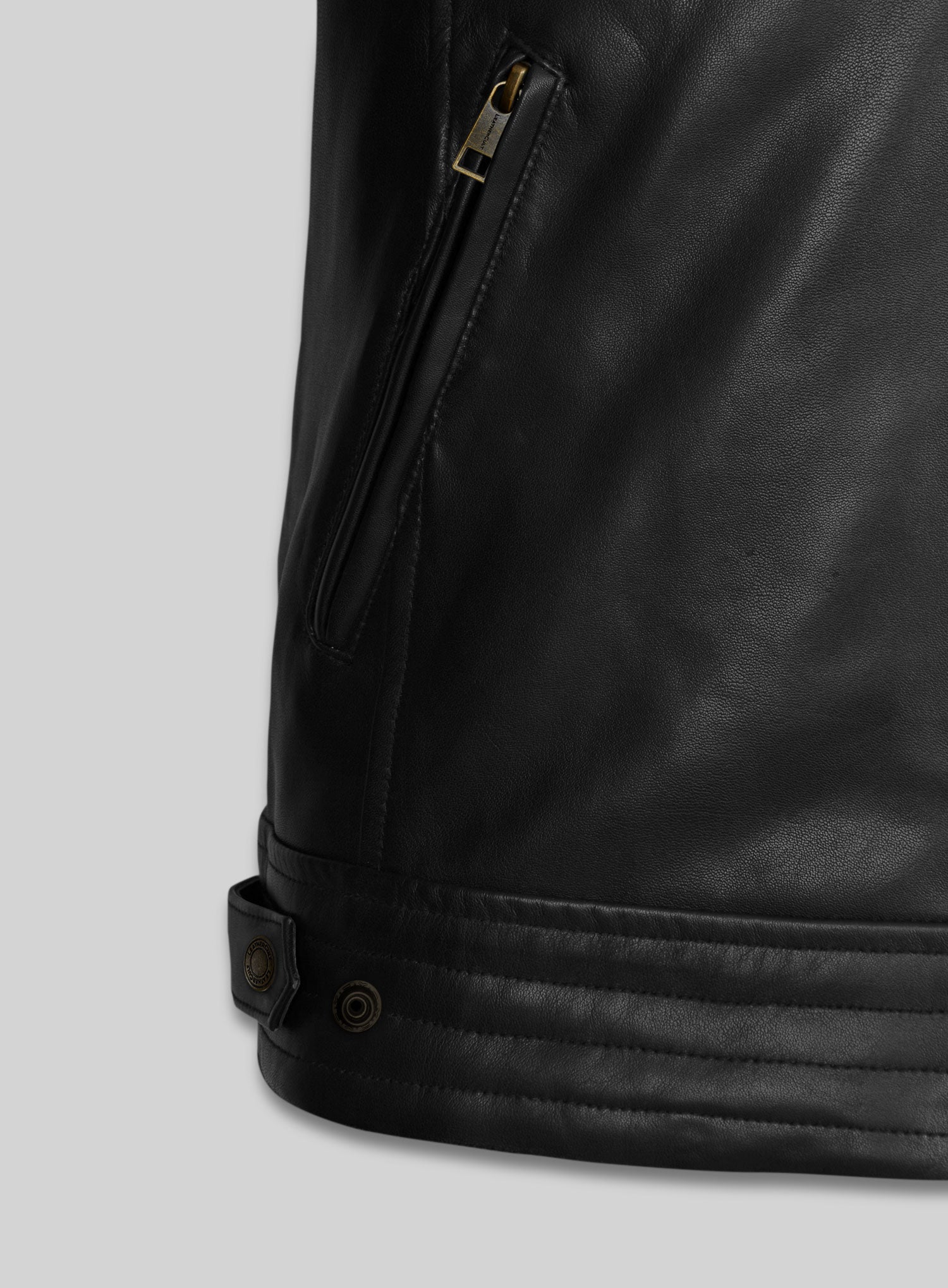 The Bourne Legacy Jeremy Renner Leather Jacket – LeatherCult
