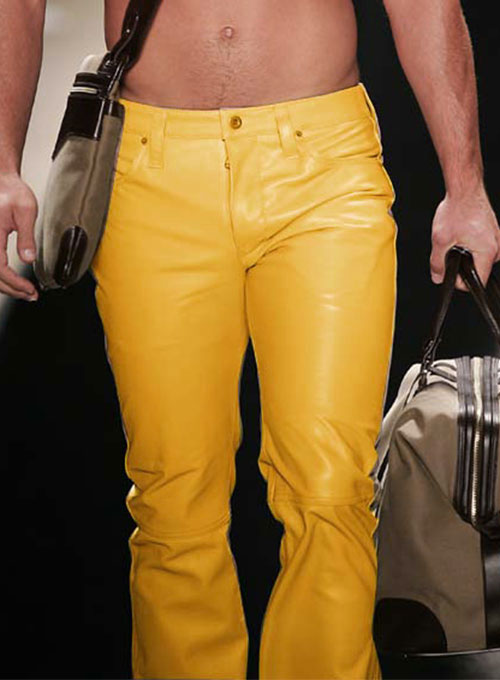 yellow baggy jeans